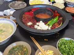 -黄潇洒老火锅(九眼桥宏济巷店)