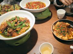 -湖兰金牌小炒肉(椒江万达店)