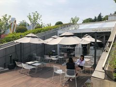 -UNI UNI(环亚凯瑟琳店)