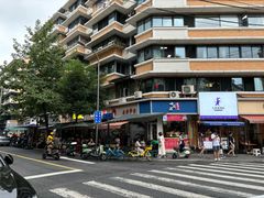 -朱大嘴肥肠血旺(福字街店)