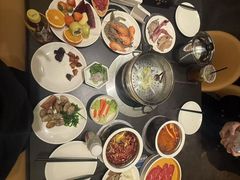 -钱小奴海鲜自助黑金店(杭州滨江龙湖店)