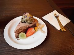 巧克力巴斯克焙茶冰淇淋-HOLIDAY休日(后田垟巷店)