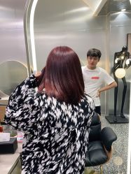 -Tloml salon