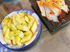 -壹阁胡羊焖饼(特色小吃街店)