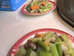 -江湖水乡铁锅炖魚(周庄嘉园店)