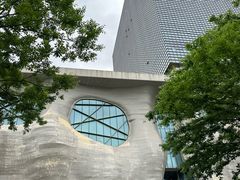 -证大喜玛拉雅中心