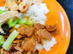 -天津大学学五食堂连岗餐饮