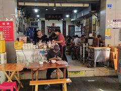 -朱大嘴肥肠血旺(福字街店)