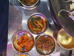 -豚豚家돈돈가韩国锅盖烤肉(新北万达店)