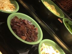 -岷山饭店-芝芝自助餐厅