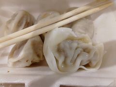 三鲜大馄饨-万寿斋(山阴路店)
