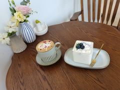 -AHAVA·Fang Baking Studio