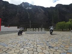 -吉祥圣雪藏餐