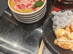 -一绪に和牛寿喜烧(罗湖益田假日店)