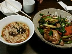 -茅庐毛血旺(烟台大悦城店)