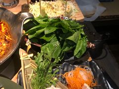 -湊湊火锅·茶憩(杭州湖滨银泰in77店)