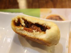 酥皮叉烧包-添好运点心专门店(深水埗店)