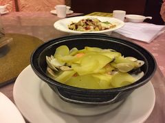 -爱晚亭(大东海广场店)