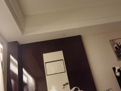 -成都保利公园皇冠假日酒店(熊猫基地店)
