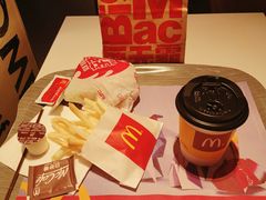 -麦当劳(新世纪环球中心店)