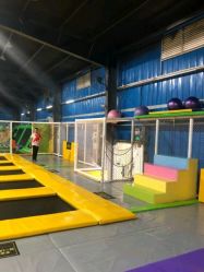 -飞跃蹦床乐园(南山科技园店)