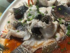 葱油淋花斑鱼-秋色客家菜(流塘店)