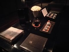 -The lounge 柏悦酒店大堂酒廊(上海环球金融中心店)