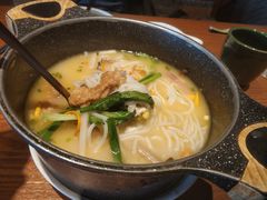 -云海肴·汽锅鸡·云南菜(天山百盛优客店)