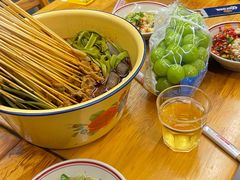 -拈签一笑黄牛肉辣卤串串