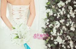 -施华洛婚纱摄影会所(范阳中路店)