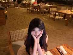 -三亚艾迪逊酒店·海滩烧烤 BARBACOA·现场乐队·浪漫晚餐·烧烤海鲜