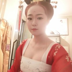 -盘子女人坊古装写真摄影(厦门总店)
