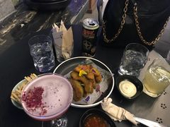 -STARRY CAFE & LOUNGE BAR(高新店)