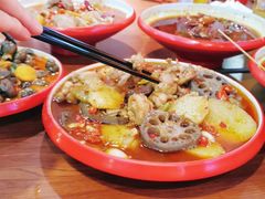 -老闵田螺馆·南昌市井菜·特色小吃(总店)