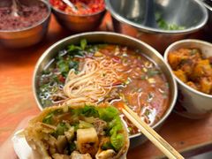 -黄妈伤心凉粉总店(名店街店)