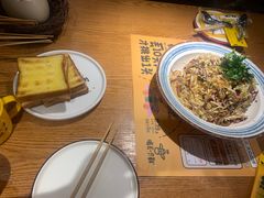 -喝丢一只鞋海鲜烧烤(市场店)