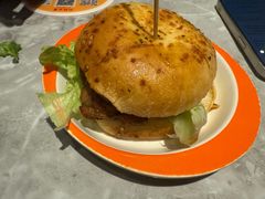 招牌秘制鸡腿堡-必胜客(白石桥店)