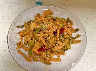 辣炒萝卜干小菜找回童年记忆。