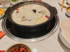 -三人行骨头王火锅(长寿店)