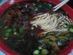 -小龙大肉面馆