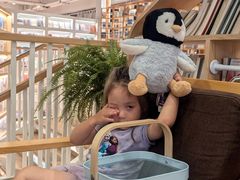-猫的天空之城概念书店(北戴河蔚蓝海岸店)