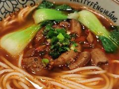 -俏凤凰(美林M·LIVE天地东座店)