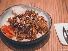 -玛格萝妮比萨屋(四平店)