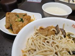 -桂姥姥·桂林卤粉·锅烧桂林米粉(莲塘店)