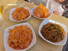 -晓峰手工擀面皮(新民街总店)