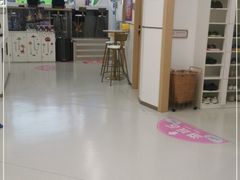 -龙格亲子游泳·水育早教运动中心(绿宝中心)
