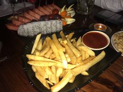 -MARU玛露音乐餐厅(大学路店)
