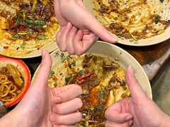 -方铲铲·成都板凳面(滨江银泰店)