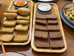 -猫爷的腔调·黔小馆(交大医学住宅区店)