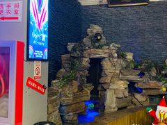 -明日世界密室轰趴·剧本桌游·箭馆团建(国贸店)
